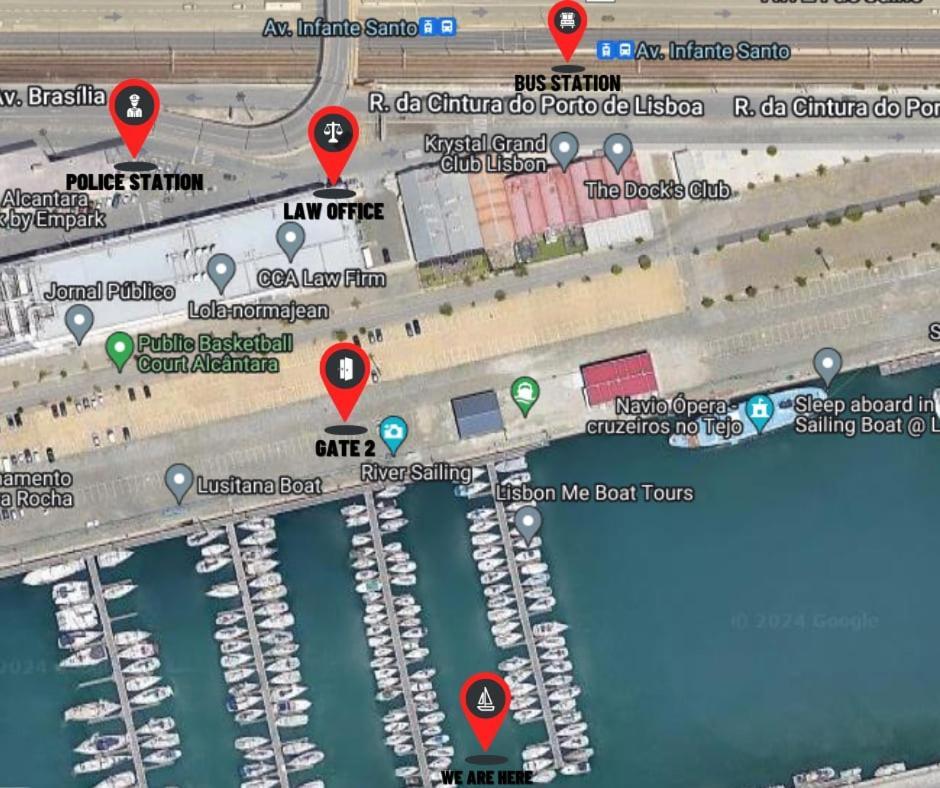 Cozy Lisbon Marina Sleepaboard - Sail Away Hotel Exterior photo
